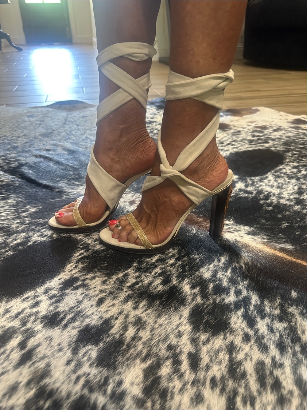 Gucci Cream Suede Wrap  ankle heels with snakeskin Gold Toe Strap & bamboo heel